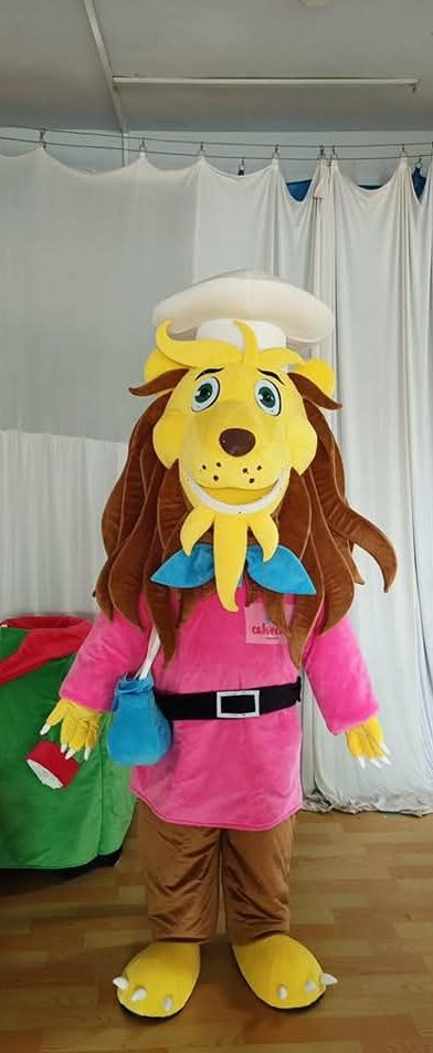 cake city simba mascot